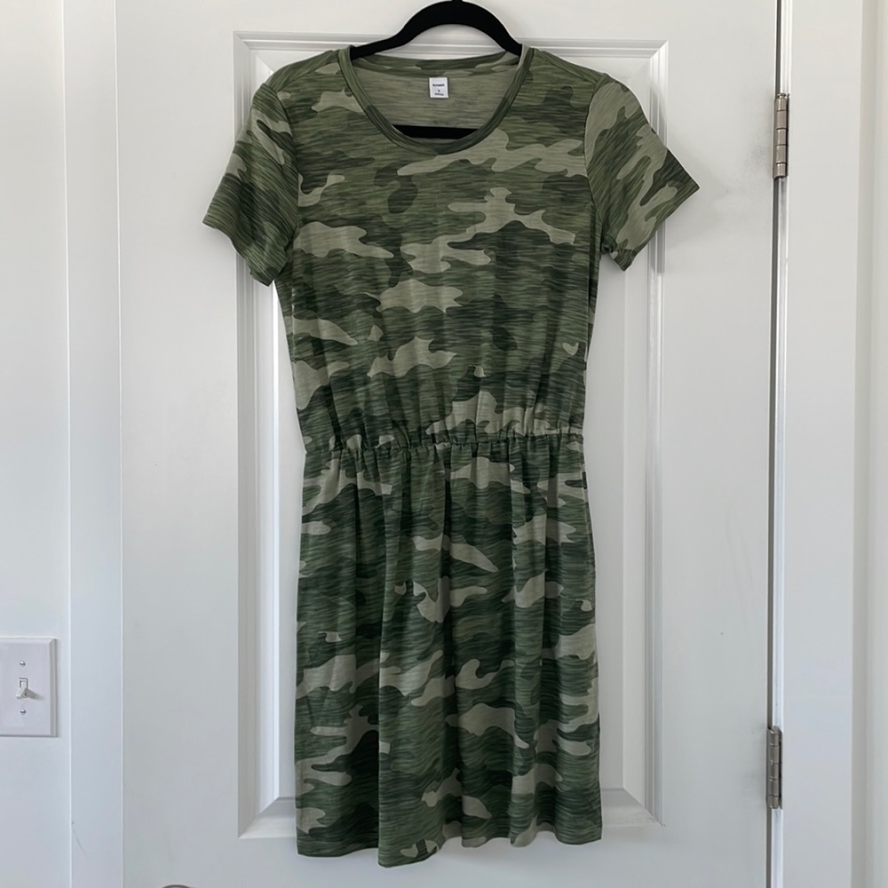 Never worn dress!